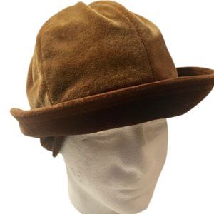 Happy Capper Brimmed Hat Ear Warmers Vintage 1950s Mid Mod Pony Tail Back Golden
